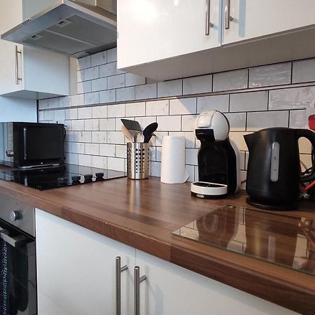 Apartament Modern 1-Bed Flat In Wigan Zewnętrze zdjęcie