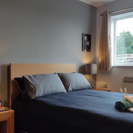 Apartament Modern 1-Bed Flat In Wigan Zewnętrze zdjęcie